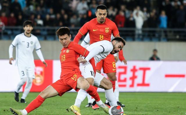 海星体育入口-王秋明膝盖受伤休4周赛跑时间 国足寻腰三路出击？