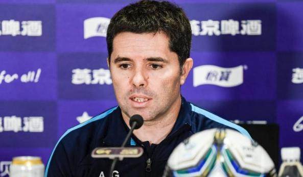 海星体育在线观看-河南代理主帅：我们有很强竞争力 会想办法反超